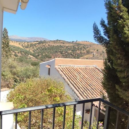 B&B Cortijo Loma Leon Cutar エクステリア 写真